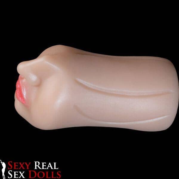 6Ye Dolls 10cm (3.9') Blowjob Mouth with Teeth Masturbator ( Model# LY0011)